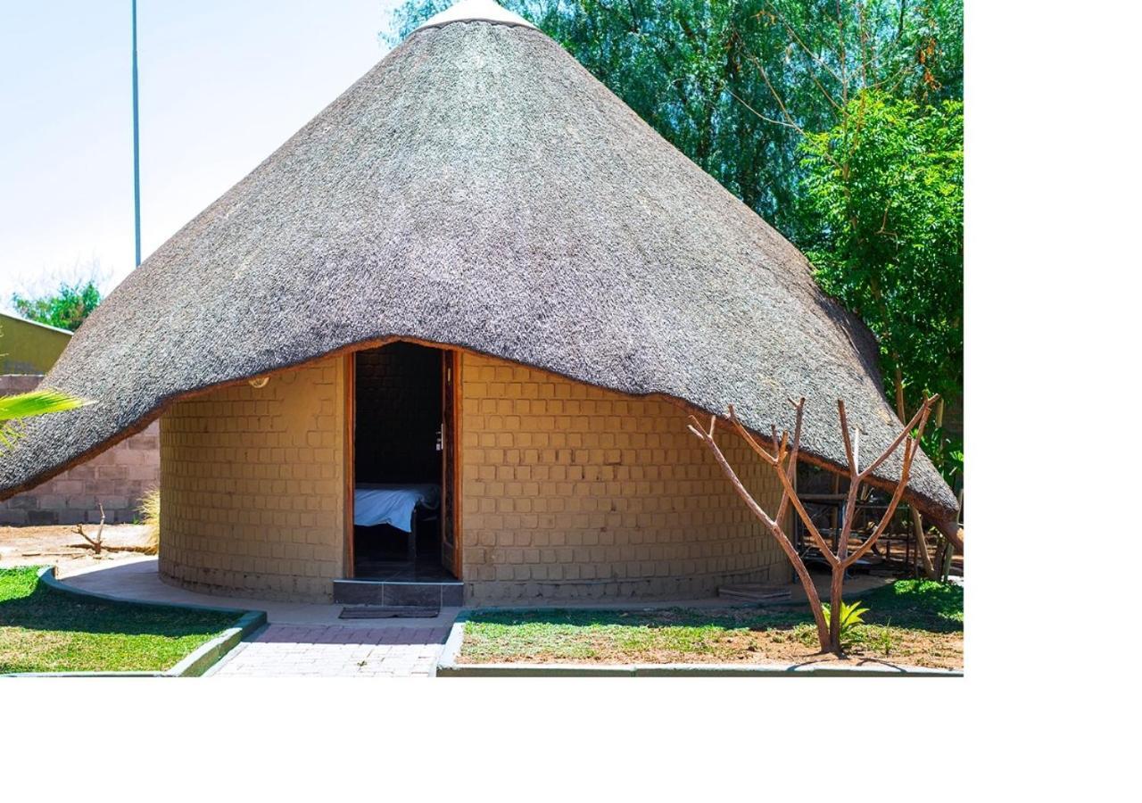Msc Hotel Otjiwarongo Monitronics エクステリア 写真