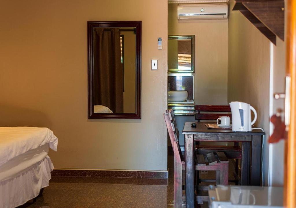 Msc Hotel Otjiwarongo Monitronics エクステリア 写真